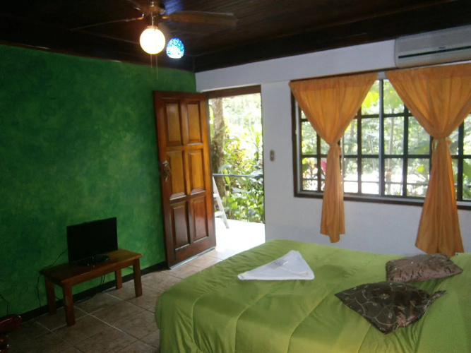 Hotel La Colina