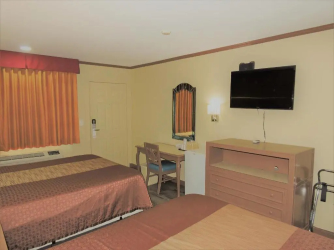 Highland Inn