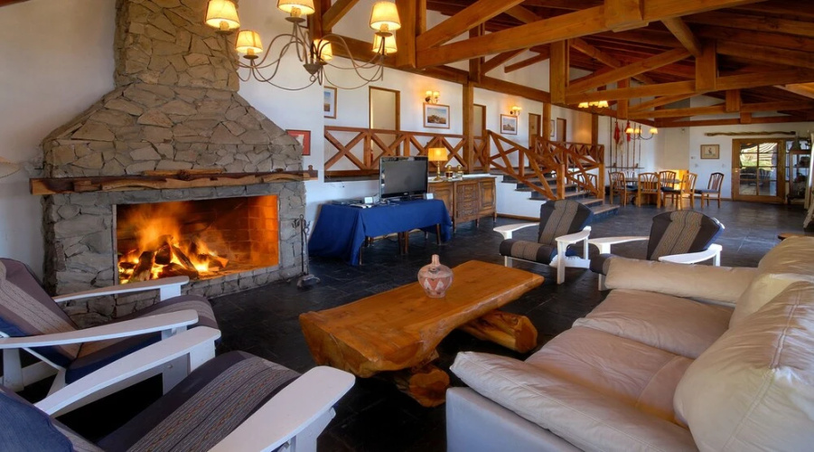 Fantastic 4Bedr Chalet Lake Views HV8