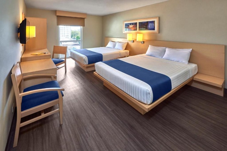 Standard Quadruple room