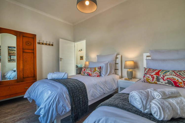 Amia House Struisbaai