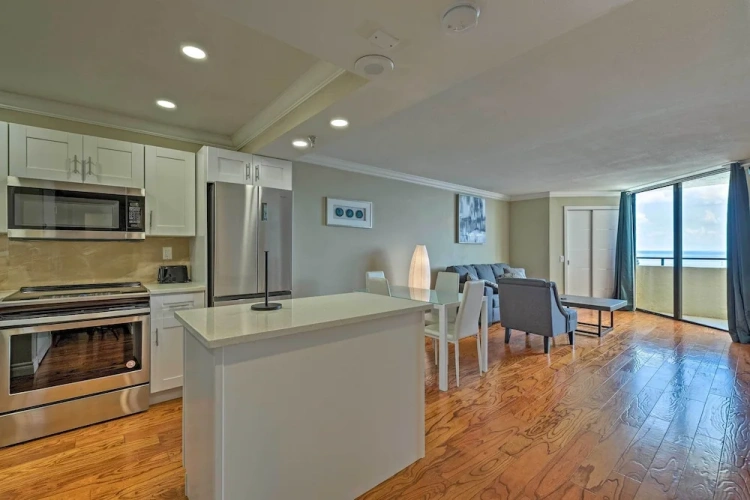 1 Bedroom Apartment with balcony