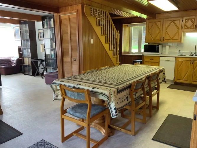 3 Bedrooms Cottage
