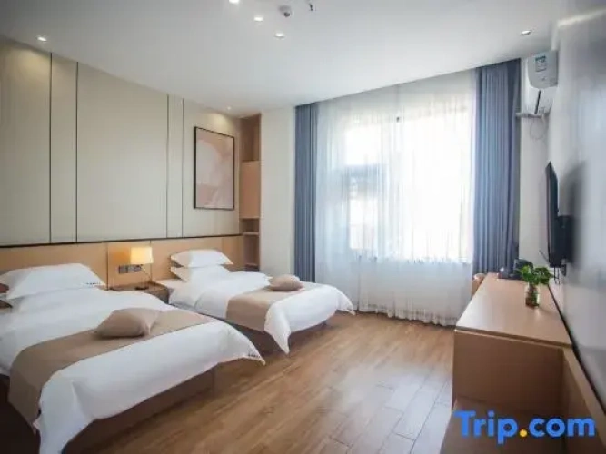 3 Bedrooms Suite