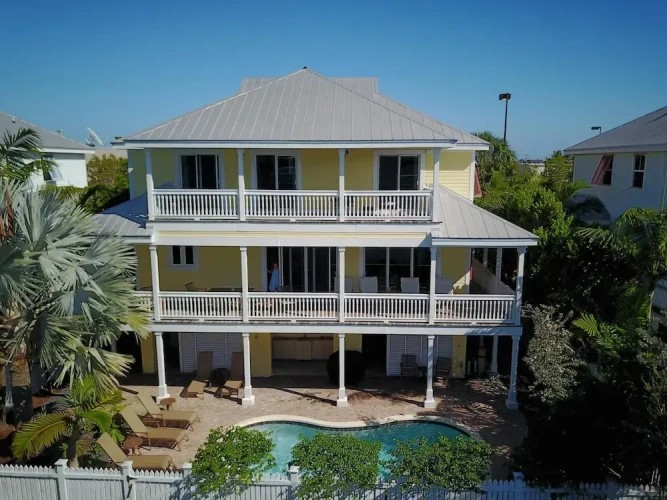 Cottage with balcony