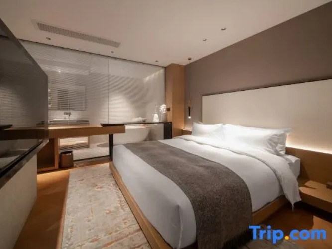 Premier Suite