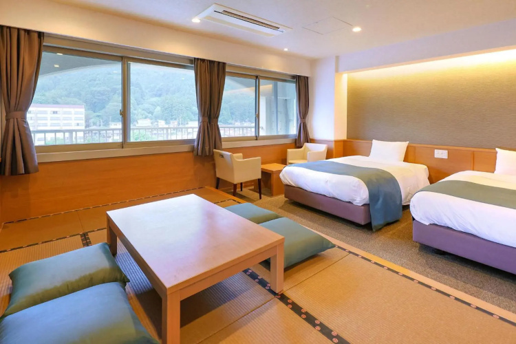 Ooedo Onsen Monogatari Premium Kinugawa Kanko Hotel