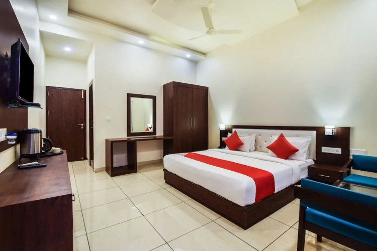 Guest rooms