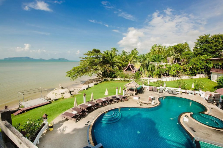 Banburee Resort and Spa