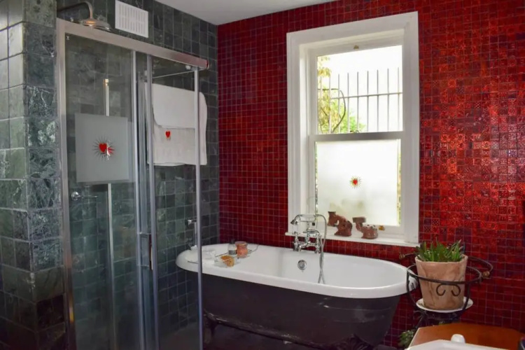4 Bedroom House In Central Dublin