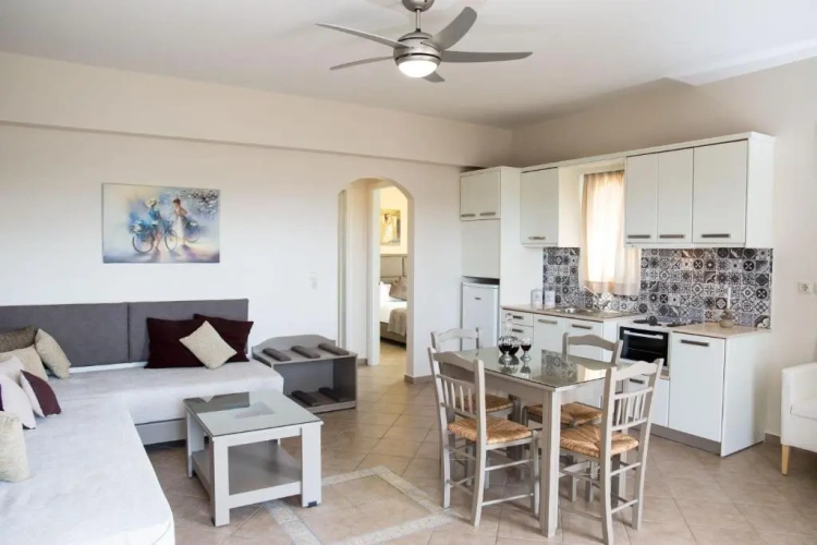 1 Bedroom Apartment