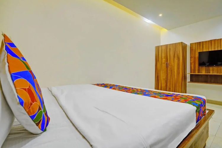 Fabhotel Ashiyana