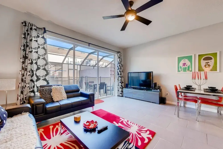 3BR Wndsr Plms Townhome by FS FL VH-2367