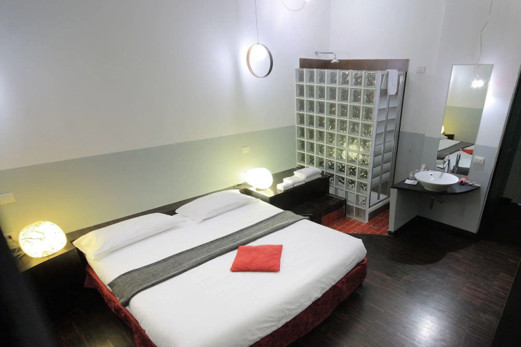 Ecce Roma Suites