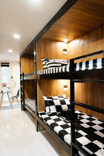 J & J Homestay