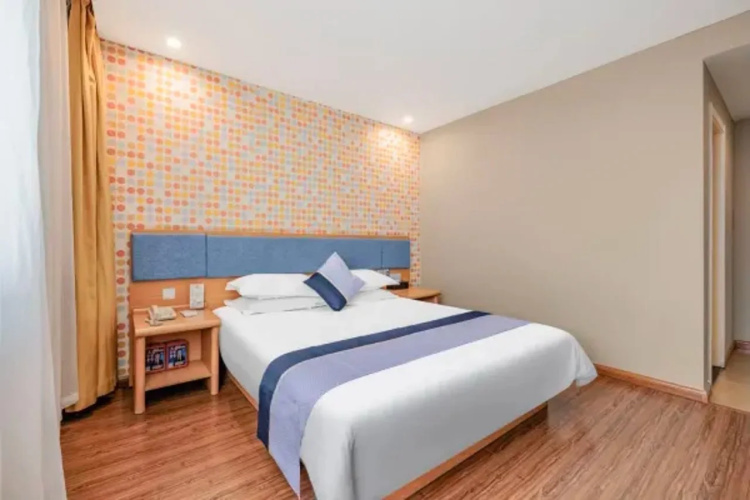Pebble Motel (Wuwei West Street)