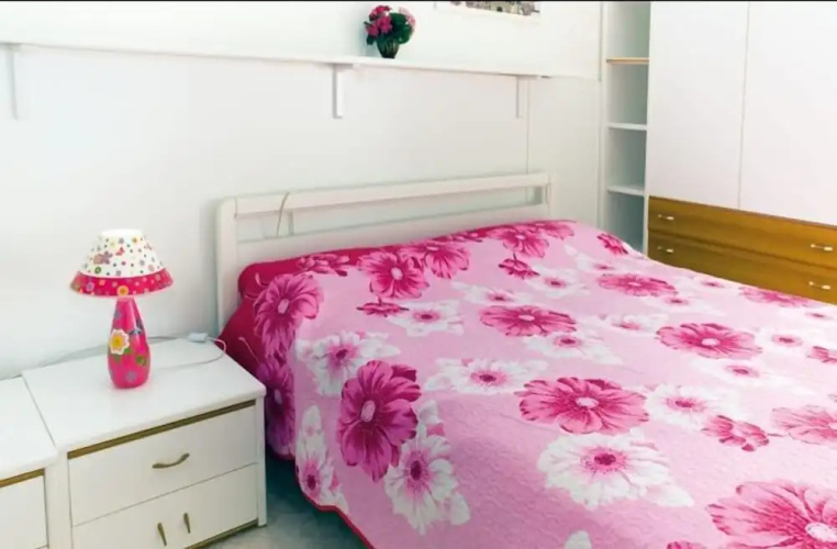 2 Bedrooms Apartment with balcony