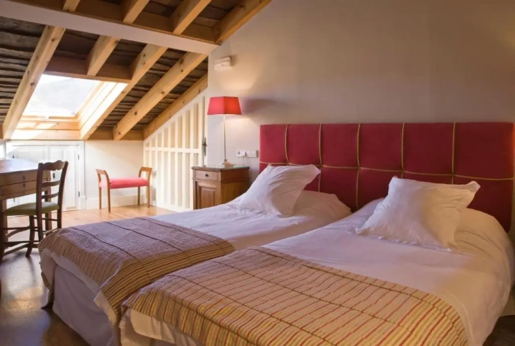1 Bedroom Penthouse Apartment