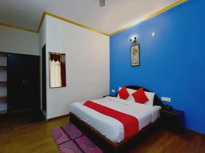 Hotel Aarya By OYO Rooms