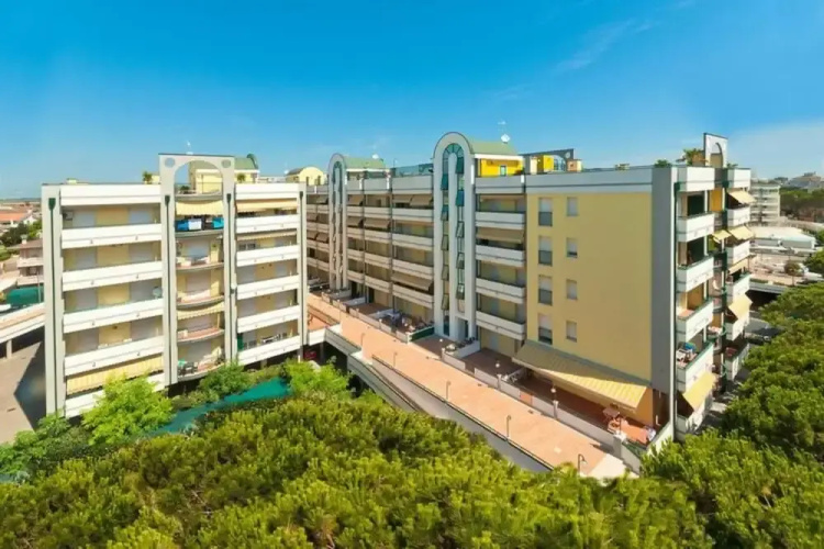 Cristoforo Colombo Holiday Complex in Caorle, Close to the Beach