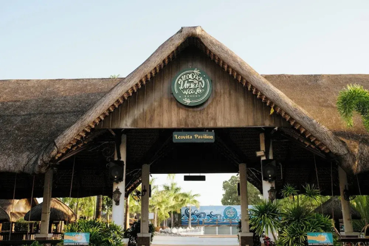 Ilocos Urban Wave Resort - Laoag City