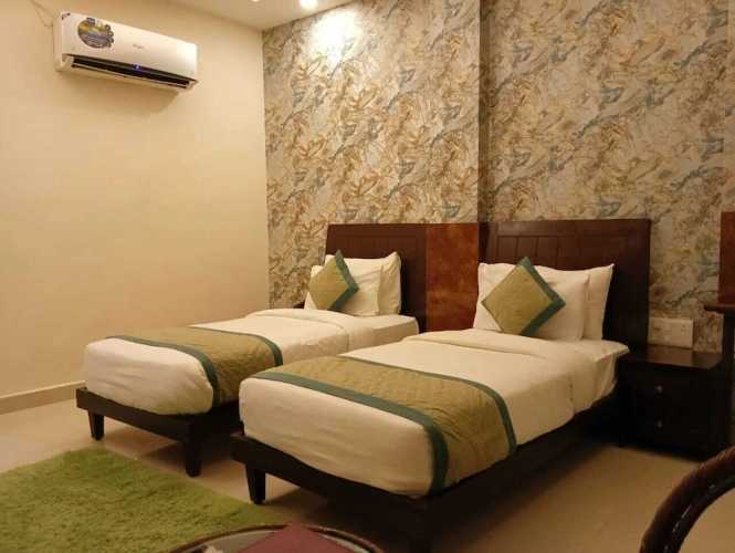 Deluxe Twin room