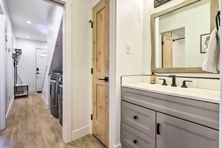 2 Bedrooms Apartment with balcony