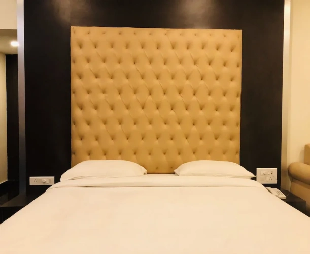 Royal room