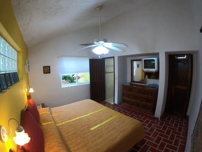 Comfort room