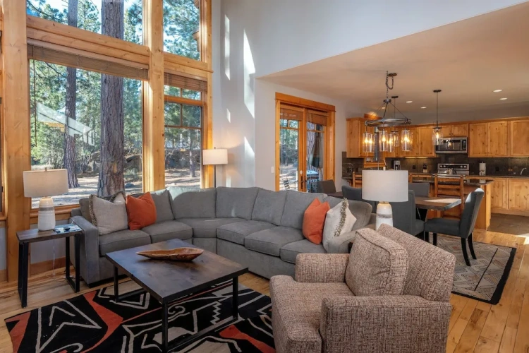 2 Bedrooms Cottage