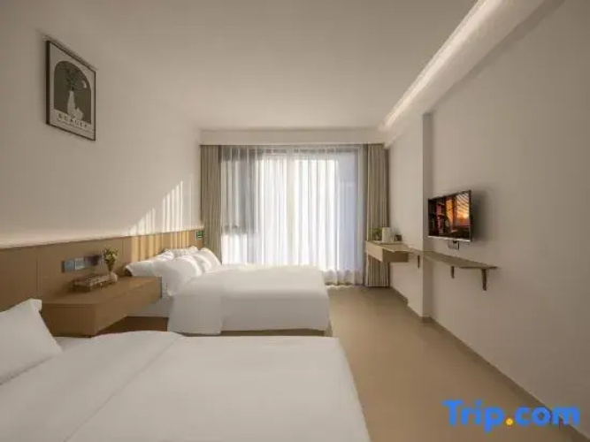 Plum ripe hotel