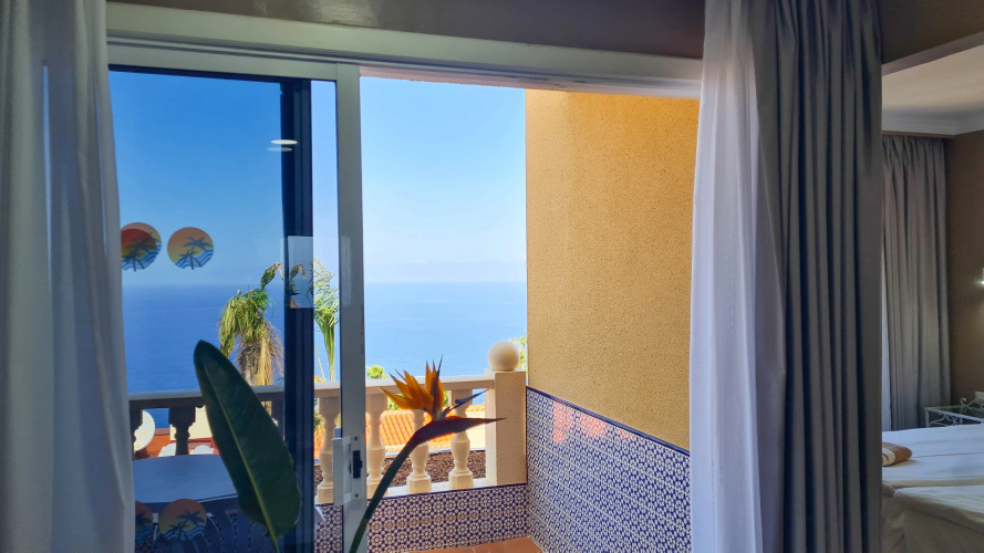 Coral La Quinta Park Suites photo 8
