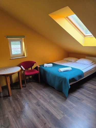 Economy Triple room