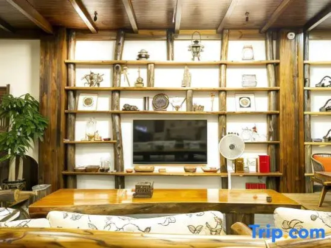 Wanfeng Lin Sandu Guesthouse