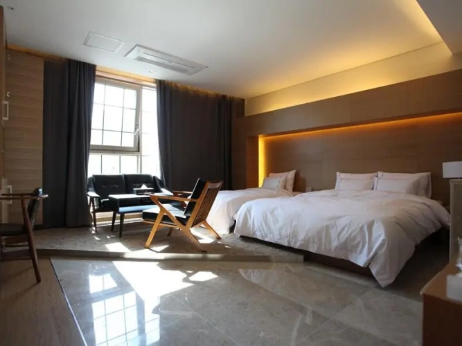 Twin Suite