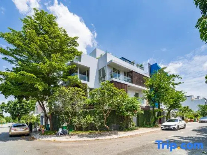 KN8 Holiday Villa