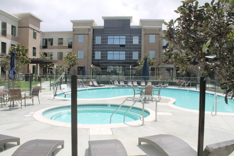 Holiday Inn & Staybridge Suites Carlsbad San Diego photo 19