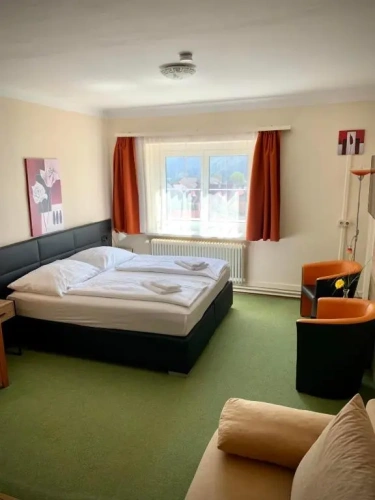 Classic Double room with city view