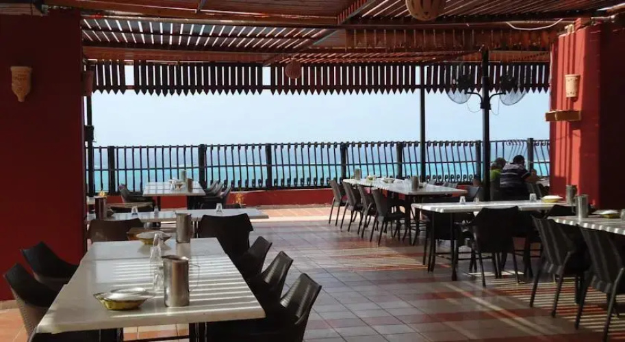 Cleopatra Hotel