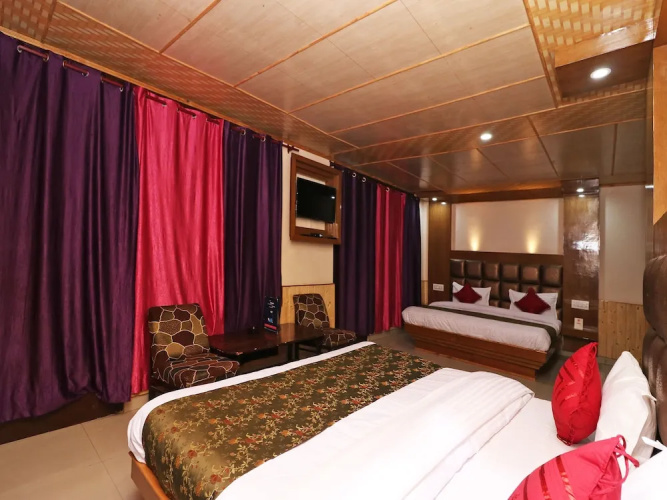 OYO 15416 Hotel Summer Hill