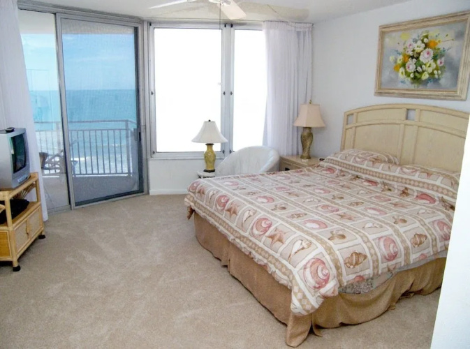 Surfside Club