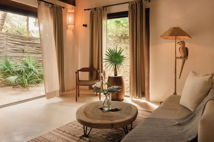 Casa Chukum 4BR by Aldea Canzul
