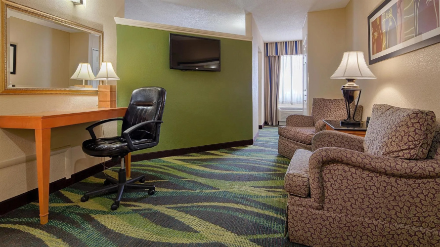 Spark by Hilton Bensalem Philadelphia