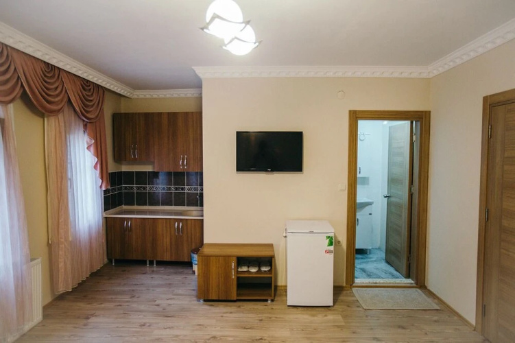 Jadela Otel