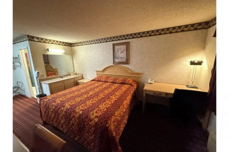 New Budget Inn