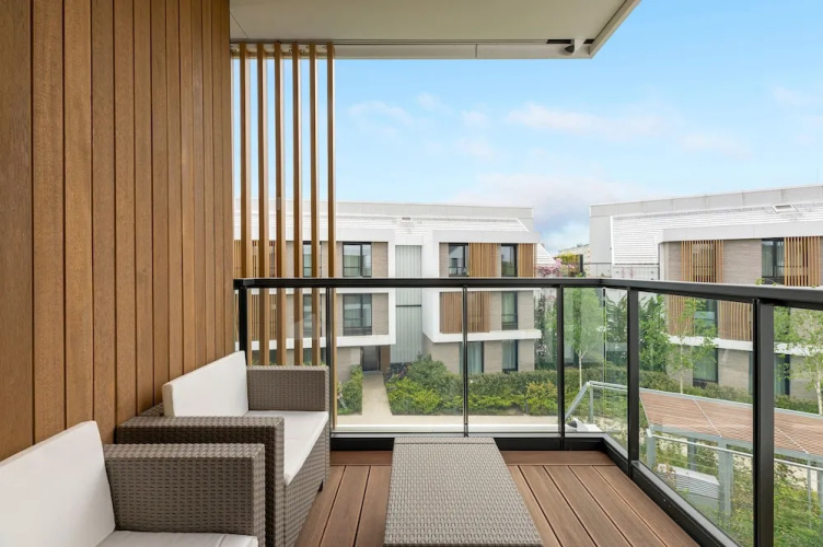 Lion Apartments - Botanica
