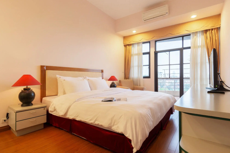 Oriental Palace Apartments Hanoi