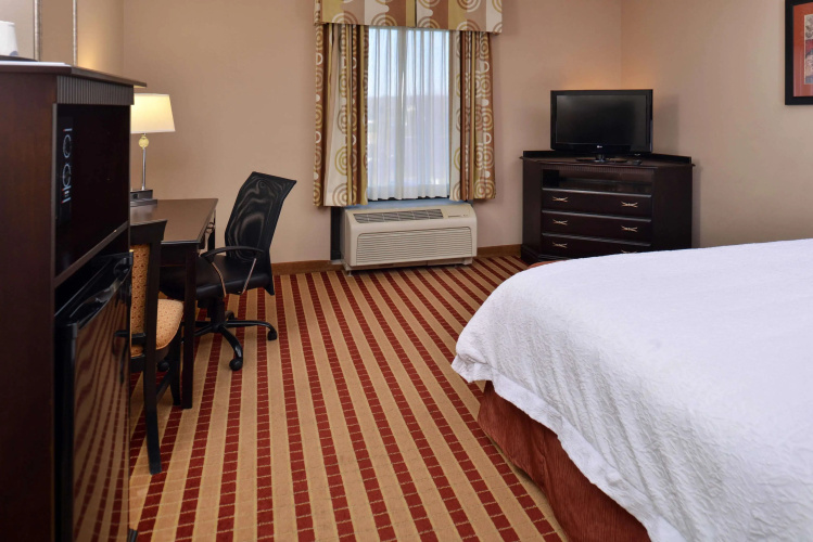 Hampton Inn Clarion