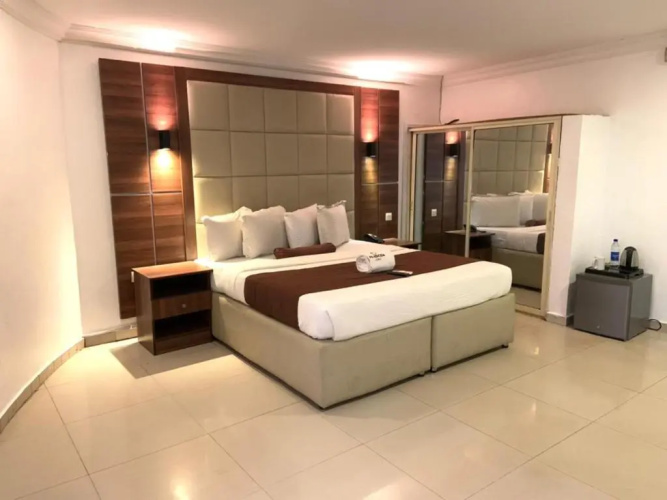 Presken Hotels Alade Avenue