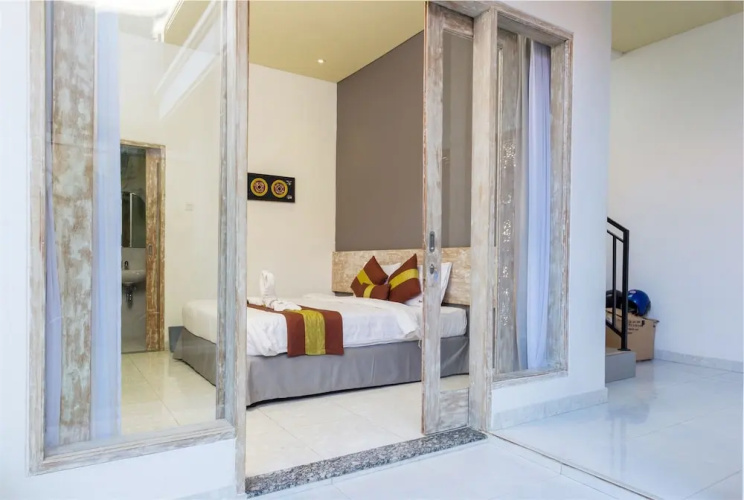 RedDoorz @ Denpasar Sanur 2